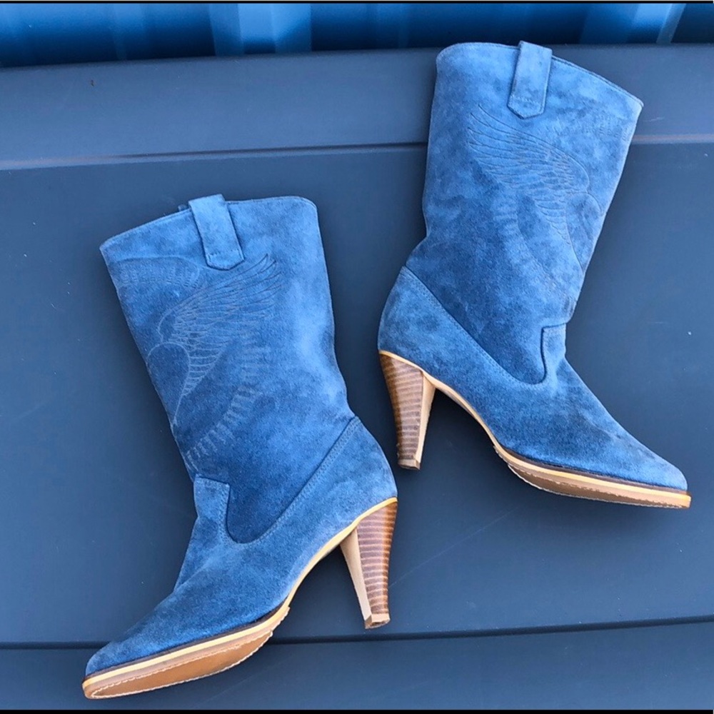 Suede Boots Tooled Wing Heart Cowgirl